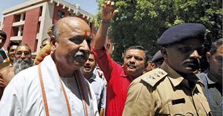 वीएचपी नेता प्रवीण तोगड़िया