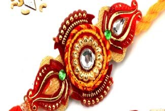 राखी बांधने आई पाकिस्तानी बहन