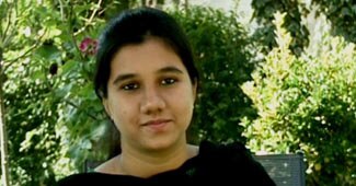 कश्मीर की आयशा अजीज