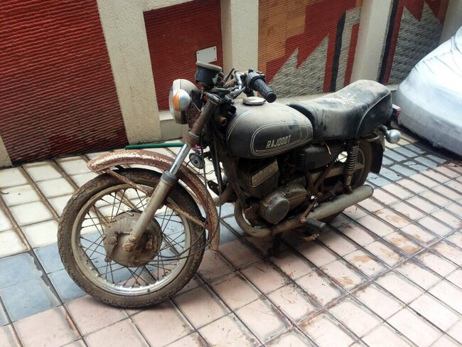 महेंद्र सिंह धोनी की पहली बाइक