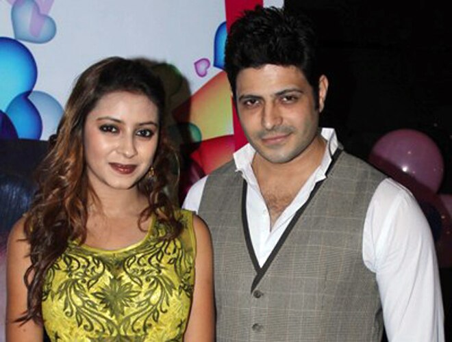 प्रत्यूषा और मकरंद