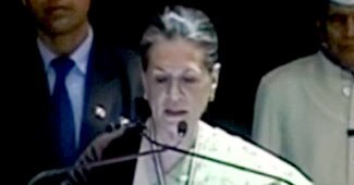 कांग्रेस अध्यक्ष सोनिया गांधी