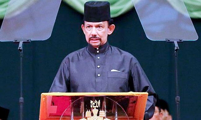 ब्रुनेई के सुल्तान हसन अल बोल्कियाह