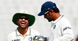 सचिन तेंदुलकर और धोनी