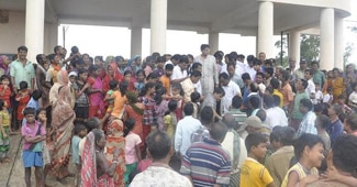 ओडिशा के इसी राहत शिविर में बच्ची ने जन्म लिया