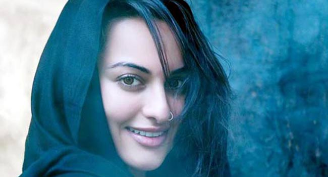 सोनाक्षी सिन्हा