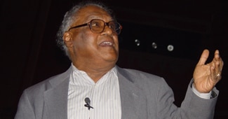 सी एन आर राव