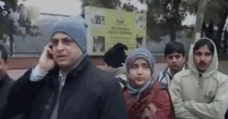 फाइल फोटोः एडमिशन की कतार