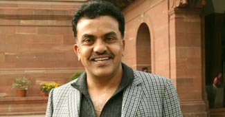 मीटिंग में संजय निरुपम भी मौजूद थे