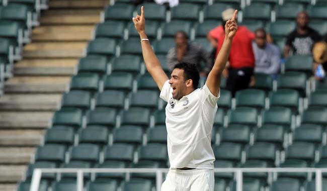 स्मिथ का विकेट लेने के बाद खुशी से उछल पड़े जहीर खान