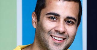 मशहूर उपन्यासकार चेतन भगत