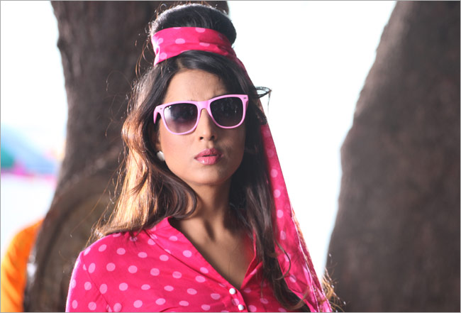 माही गिल