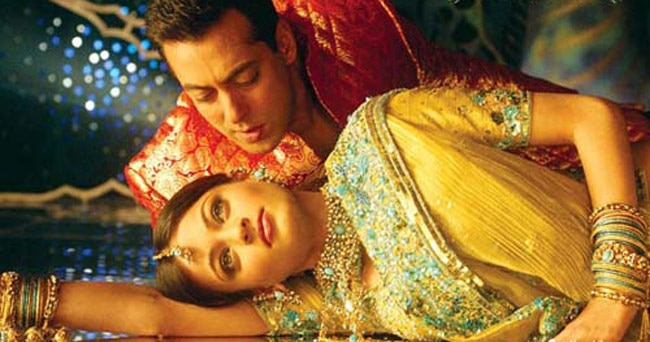 फिल्म लकी नो टाइम फॉर लव के साथ सलमान खान के अपोजिट डेब्यू किया था स्नेहा उल्लाल ने