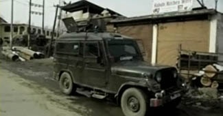 सोपोर में सेना और आतंकियों के बीच मुठभेड़