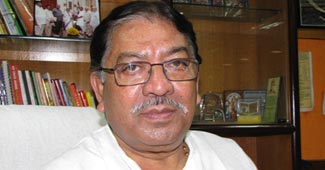 सोमेन मित्रा