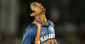 दिनेश कार्तिक