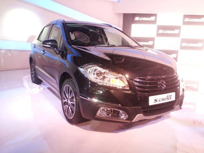 ऑटो एक्सपो में लॉन्च हुई मारुति SX 4 Cross