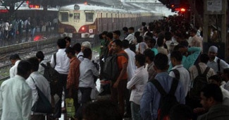 मुंबई रेलवे स्टेशन