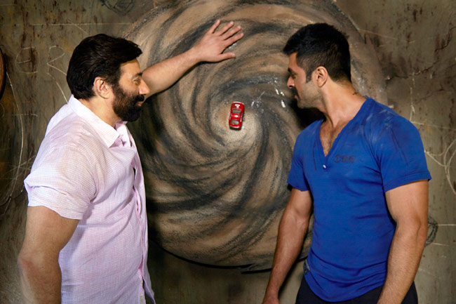 सनी देओल और हरमन बावेजा