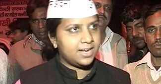 दिल्ली की पूर्व महिला और बाल विकास मंत्री राखी बिडलान