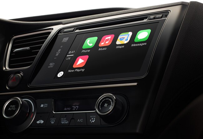 एप्पल ला रहा है 'CarPlay'