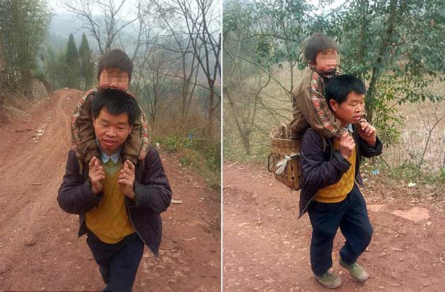 पहाड़ी रास्ते पर रोजाना 29 KM पैदल चलता है ये पिता