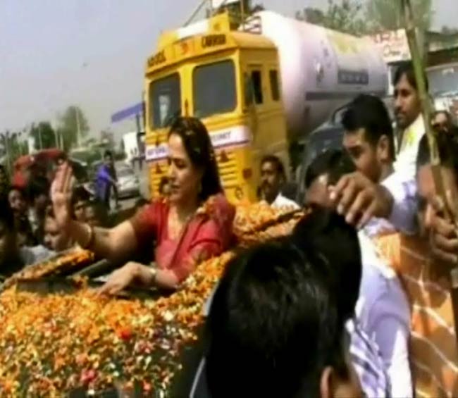 हेमा मालिनी