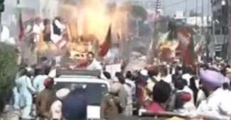 अरुण जेटली के रोड शो के दौरान हादसा