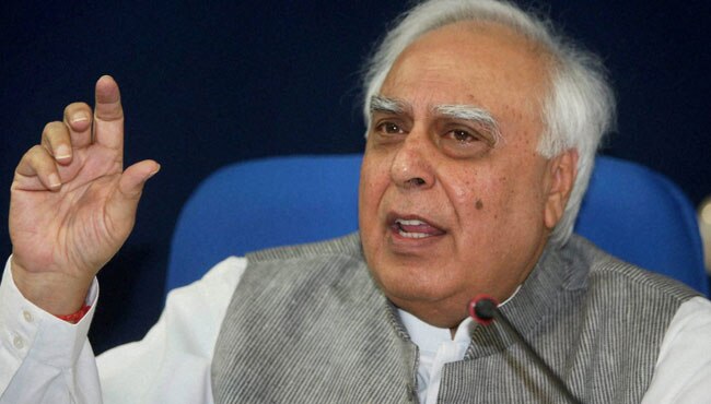 कपिल सिब्‍बल