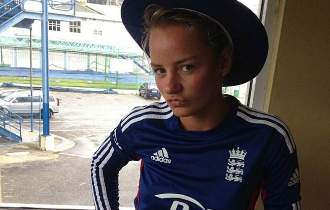 इंग्लैंड की क्रिकेटर डेनियल यैट