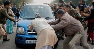 File Photo: केजरीवाल की कार