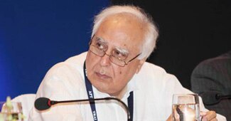 कपिल सिब्‍बल