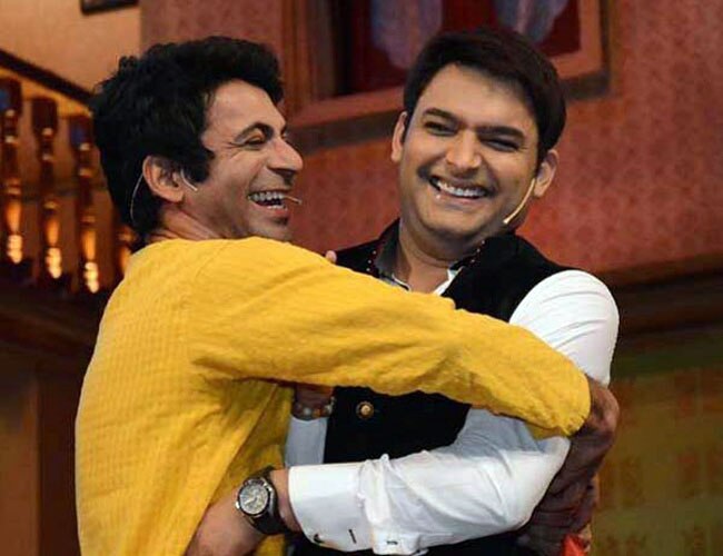 कामेडियन सुनील ग्रोवर और कपिल शर्मा