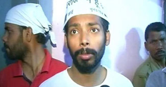 AAP कार्यकर्ता अंकित लाल जिसके साथ मारपीट हुई