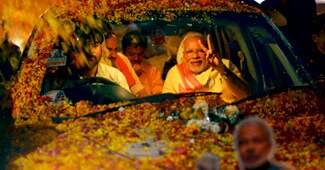 नरेंद्र मोदी