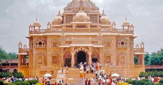 Akshardham temple attack