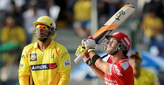 90 रनों की धुंआधार पारी के दौरान मैक्सवेल