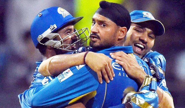 मुंबई इंडियंस ने बेंगलूर को हराया