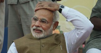 नरेंद्र मोदी