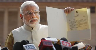 नरेंद्र मोदी