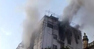 मुंबई की सीएसटी बिल्डिंग में आग