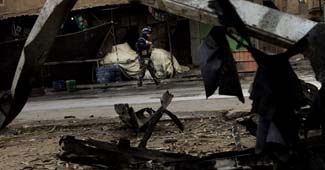 इराक में जारी है खून-खराबा...