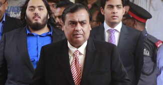 रिलायंस इंडस्ट्रीज के चेयरमैन मुकेश अंबानी