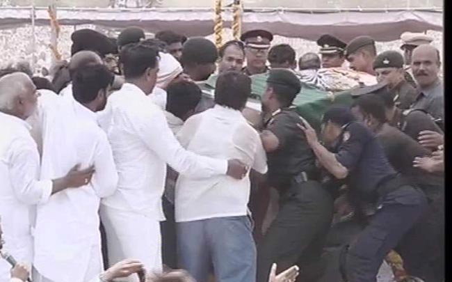 देश ने खो दिया एक जननेता...