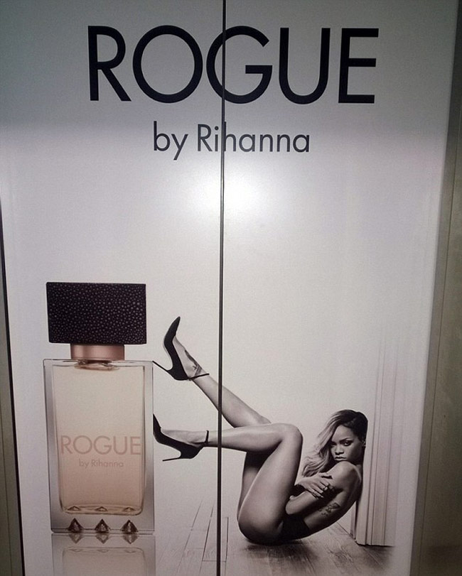 रिहाना का वो पोस्‍टर, जिस पर मचा बवाल...