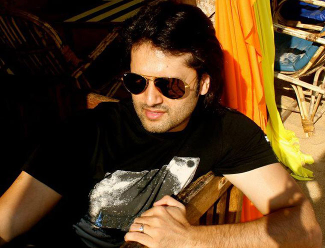 एक्‍टर शोभित आत्रे की फाइल फोटो