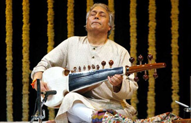 उस्‍ताद अमजद अली खान