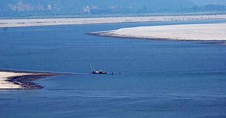 ब्रह्मपुत्र नदी