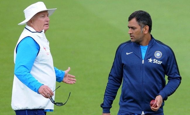 डंकन फ्लेचर और धोनी