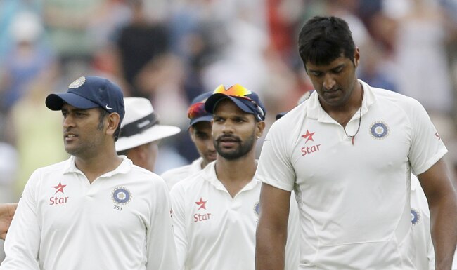 एम एस धोनी और पंकज सिंह